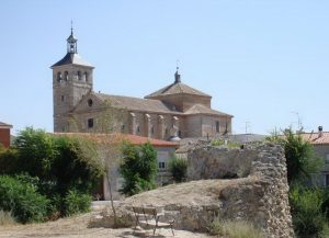 normal_lgt_2006_castillo_e_iglesia_juntos_1